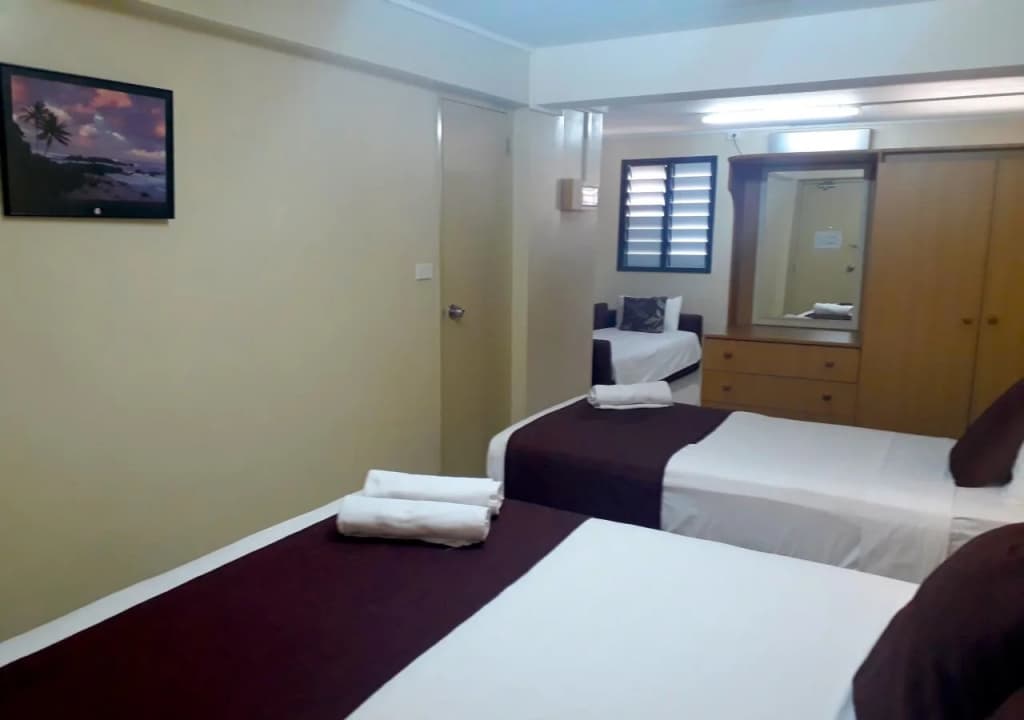 Victoria Palms Hotel