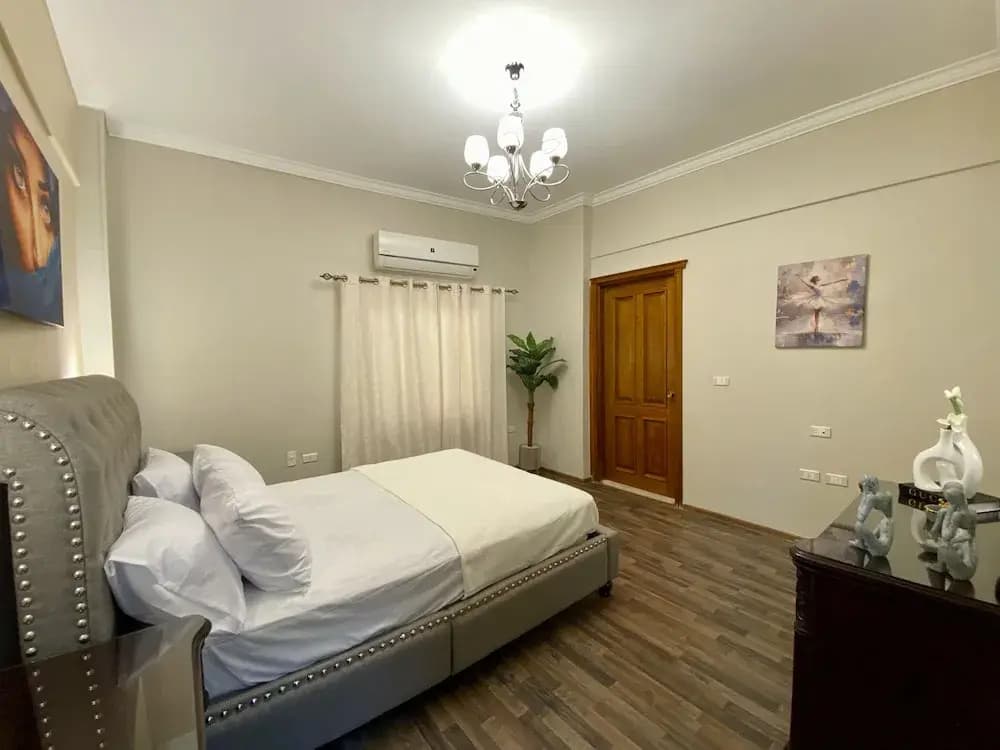 Luxurious Villa Serene Garden New Cairo