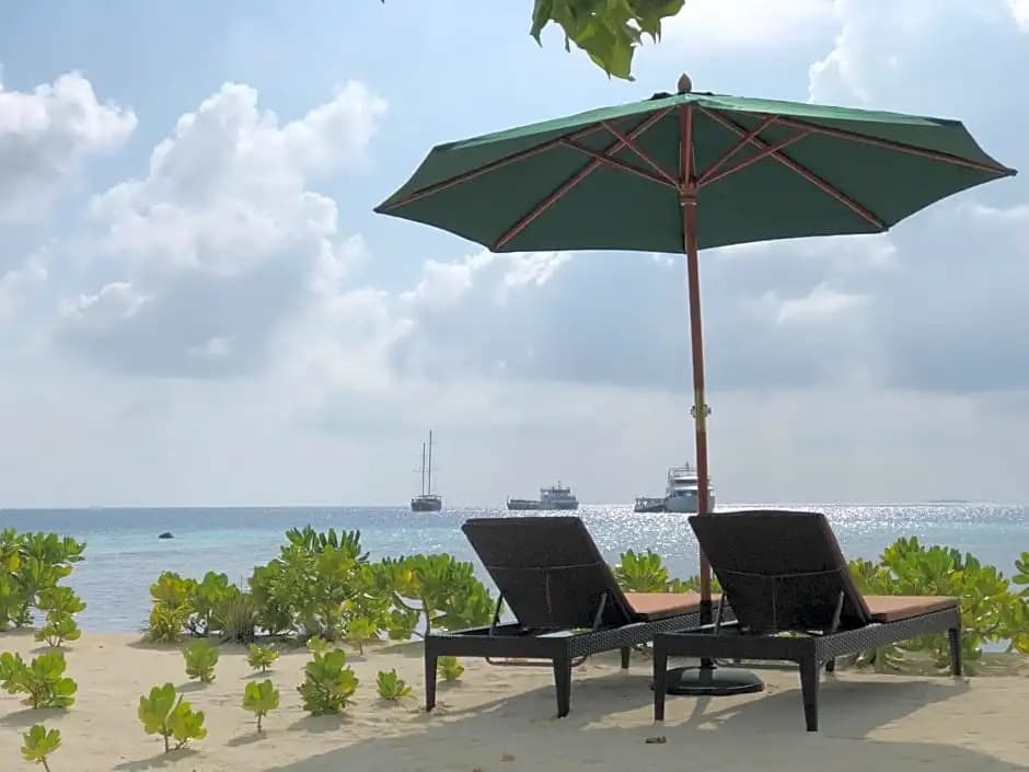 Iris Beach Residence
