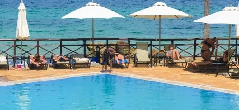 Ledger Plaza Bahari Beach