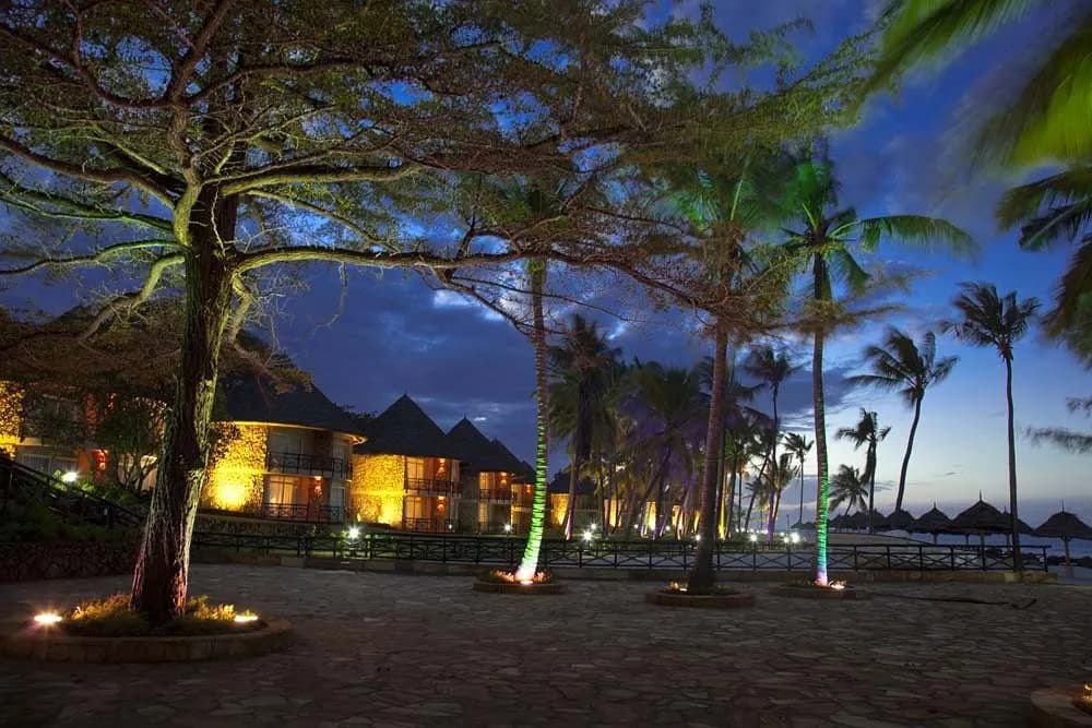 Ledger Plaza Bahari Beach