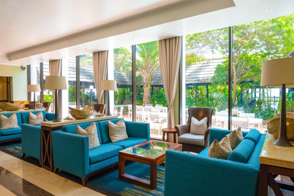Sea Cliff Hotel