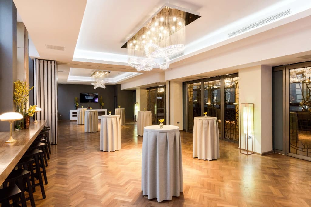 Montcalm Royal London House, London City