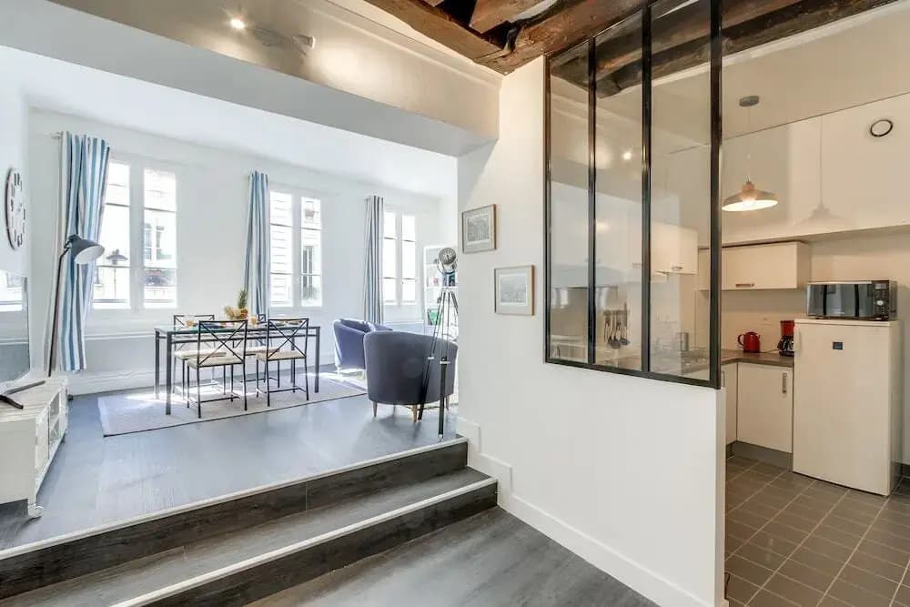 Saint Honore Apartment