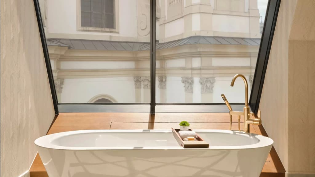 Rosewood Vienna
