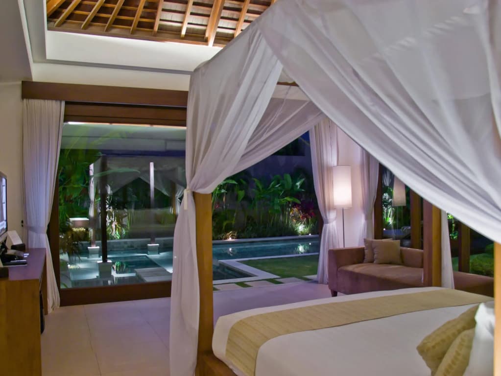 Chandra Bali Villas