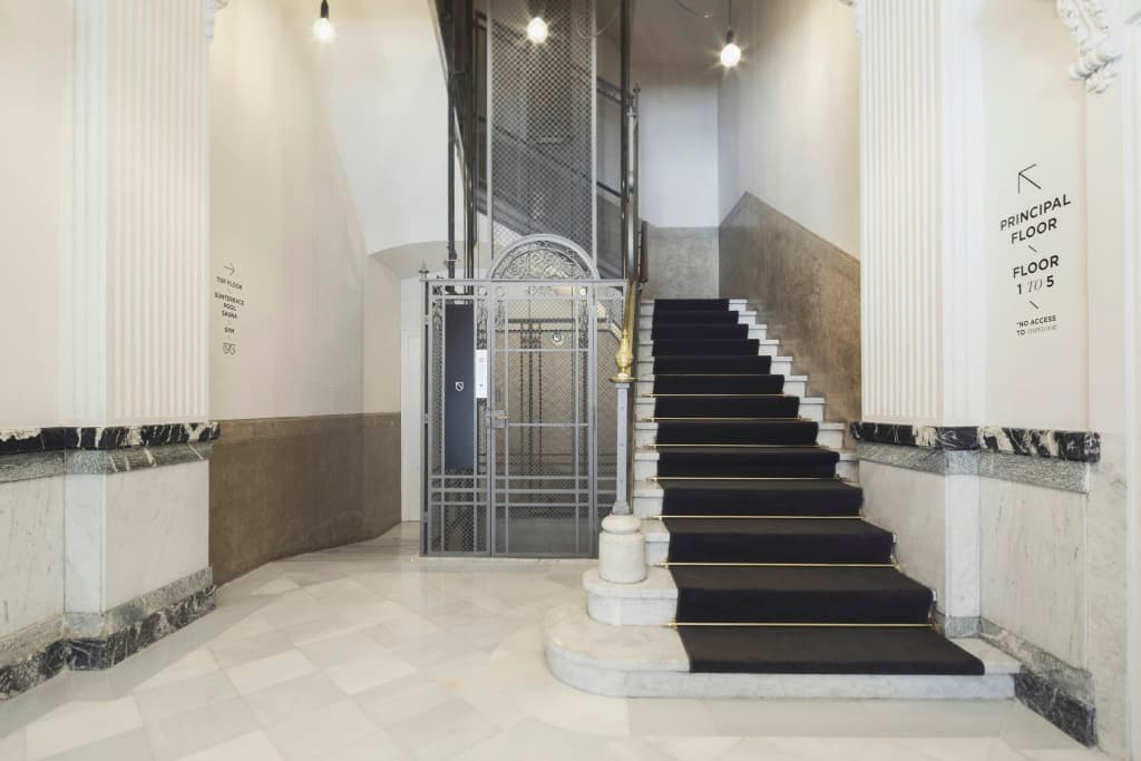 Casagrand Luxury Apartments Barcelona