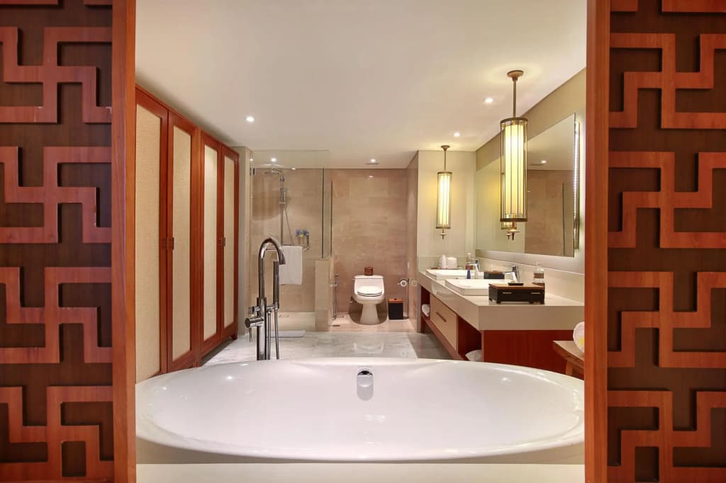 The Bandha Hotel & Suites