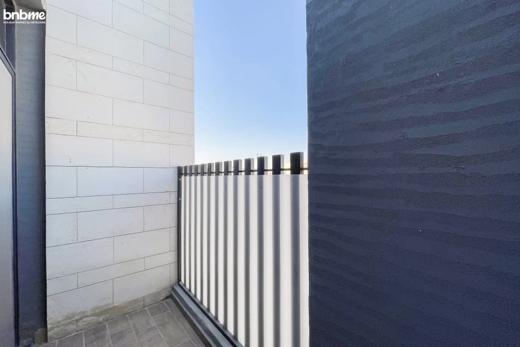 Bnbme, Riviera-22, 2 Bdr Apartments