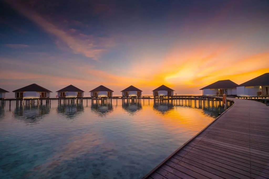 Ellaidhoo Maldives By Cinnamon Hotel