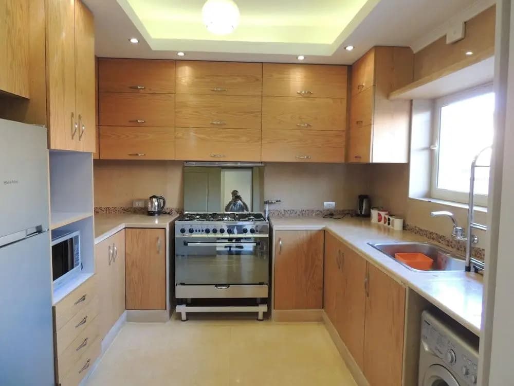 Sultan Luxurious Townhouse Near Auc Apartments