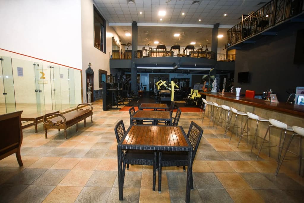Colosseum Hotel & Fitness Club