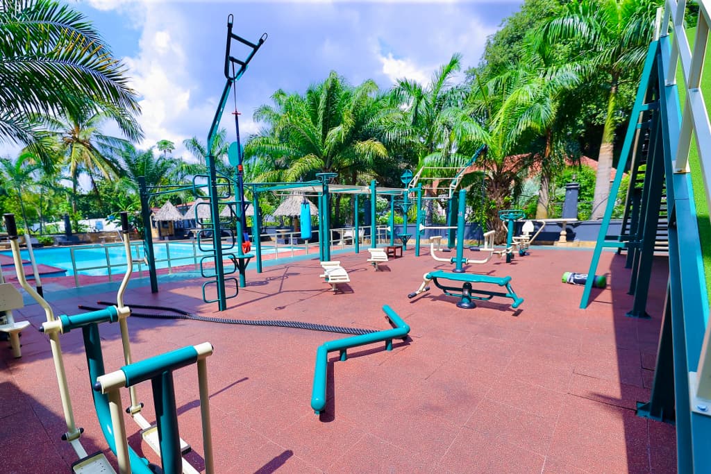 Colosseum Hotel & Fitness Club