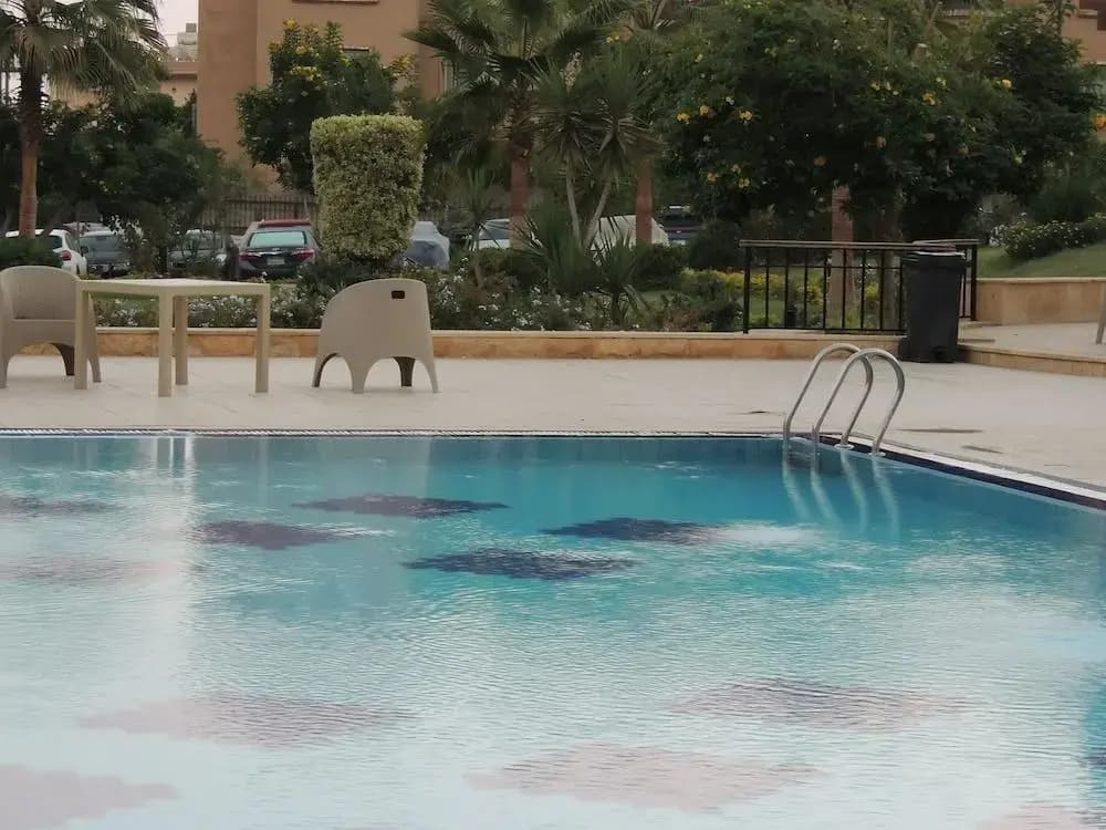 Sultan Luxurious Townhouse Near Auc Apartments
