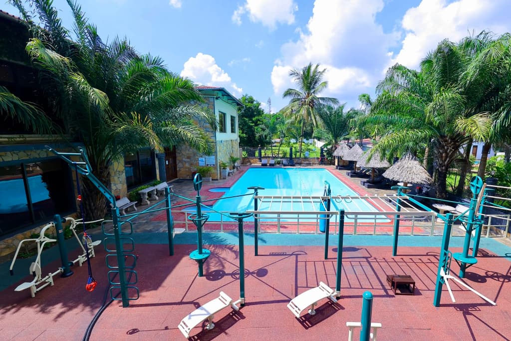 Colosseum Hotel & Fitness Club