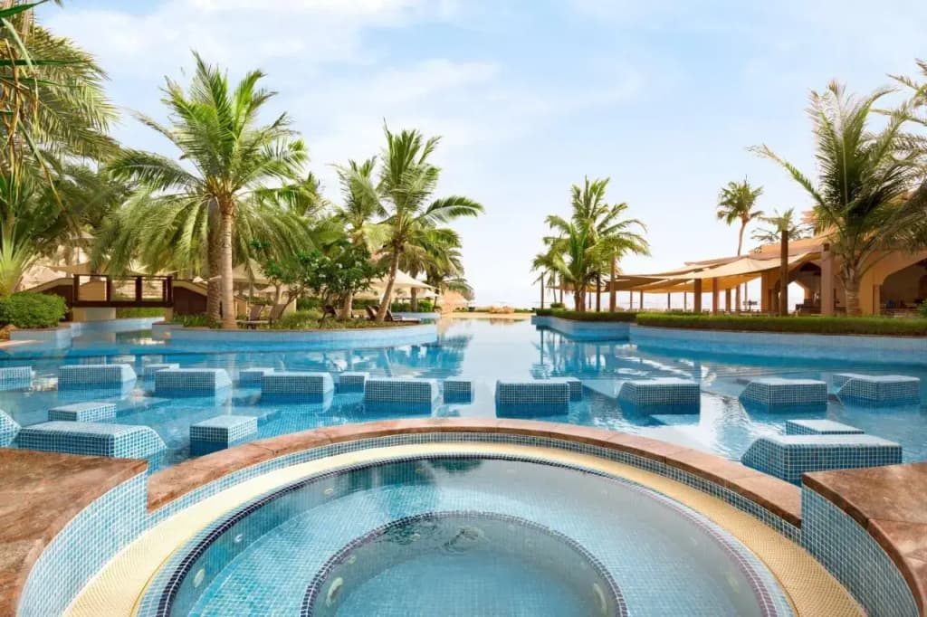 Hilton Muscat Al Bandar