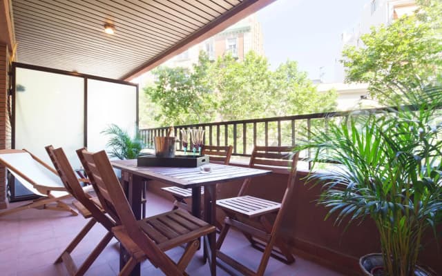 Classic executive Bonanova Apartment