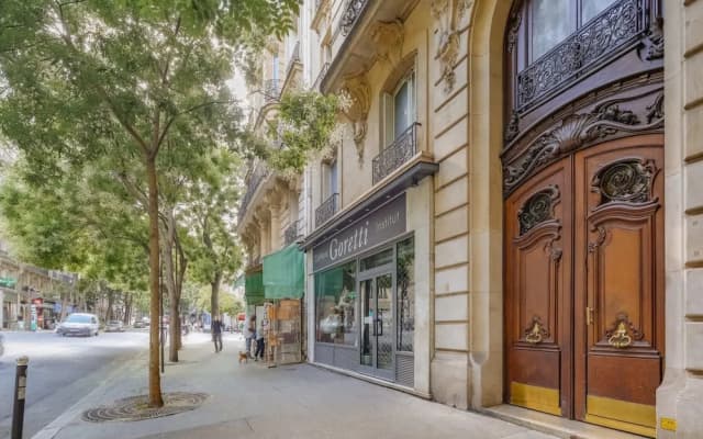 PerfectlyParis Caulaincourt Charm