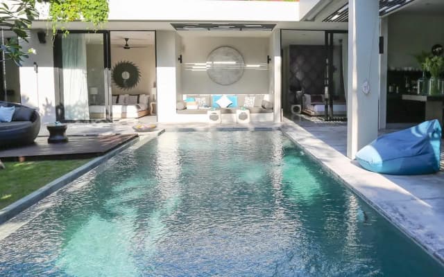 Seminyak Boutique Villa Prana