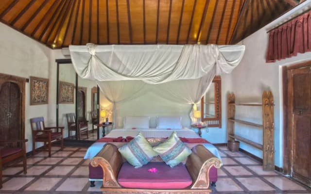 Taman Wana Ayurvedic Luxury Hotel and Villas