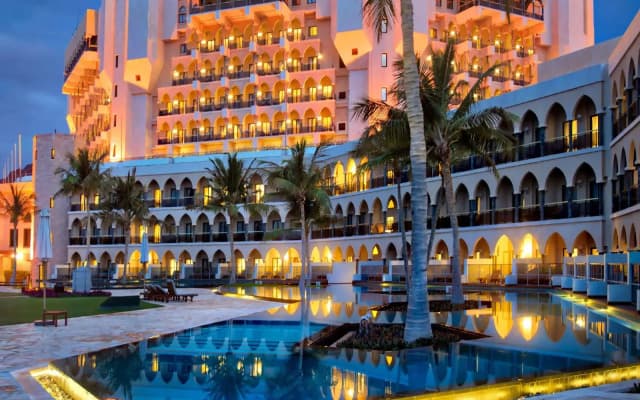 Al Bustan Palace, a Ritz-Carlton Hotel