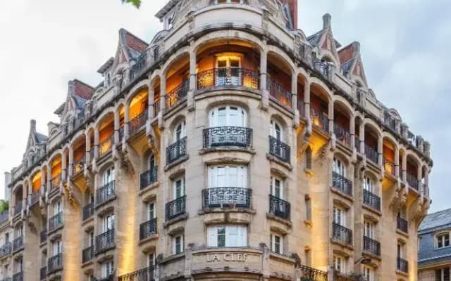 La Clef Louvre Paris by The Crest Collection