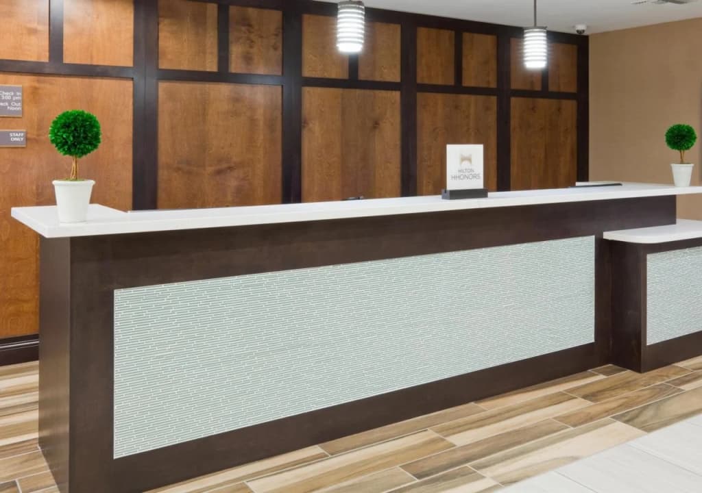 Homewood Suites by Hilton Davenport