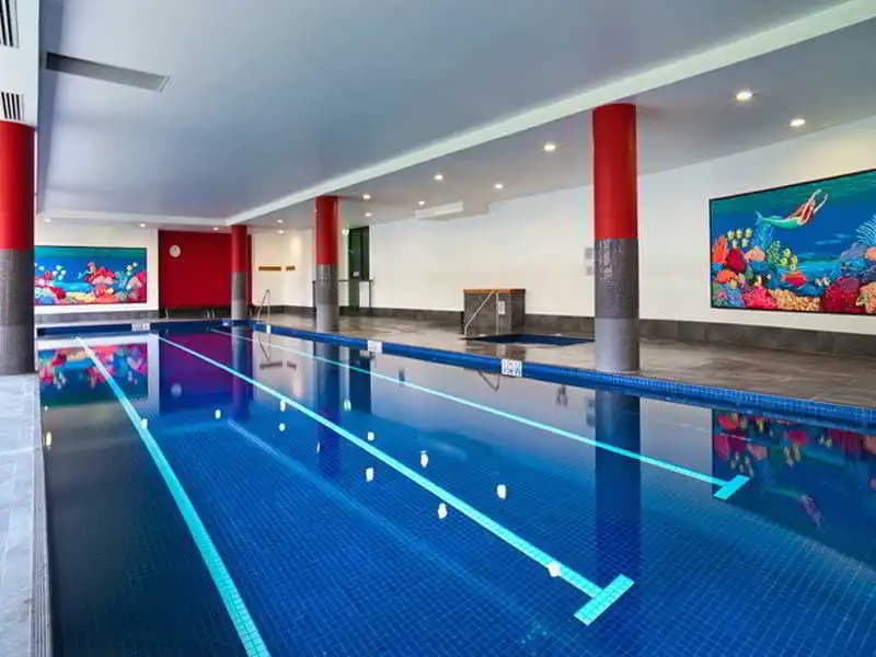 Meriton Southport
